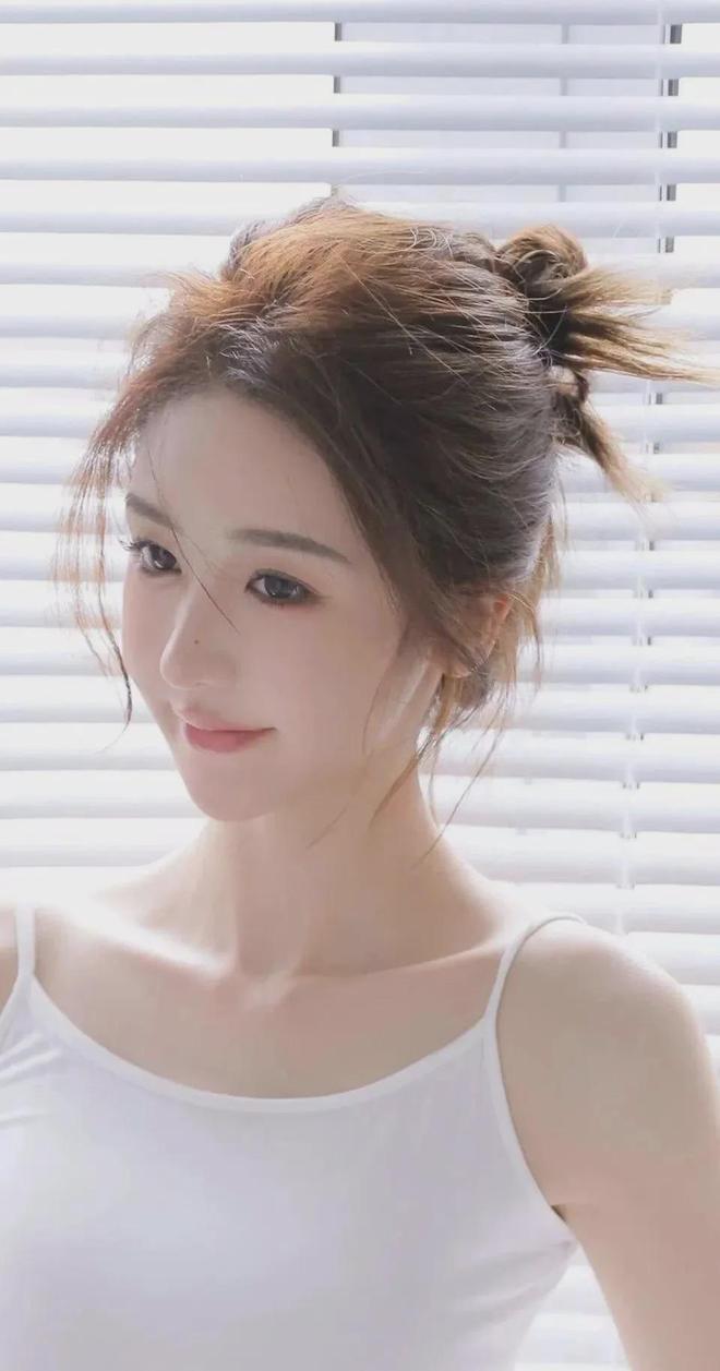 江瑟瑟靳封臣小说(图1)