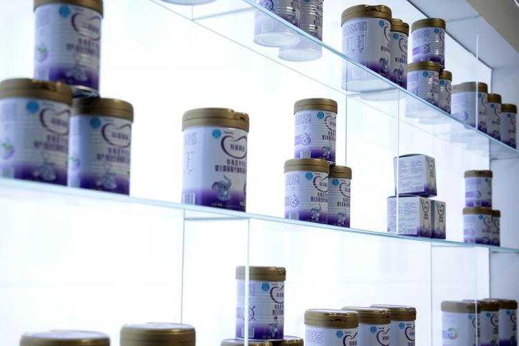 青岛隐形独角兽企业媒体行：揭秘智能家居、芯片技术等创新亮点 共绘科技新篇章(图6)