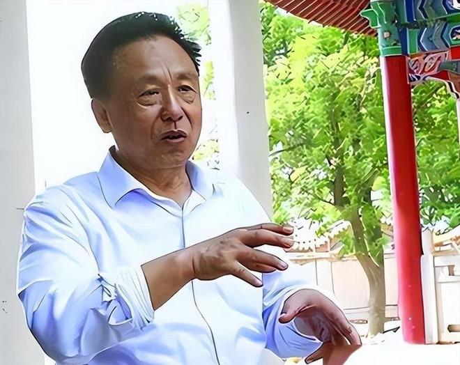 包养10位情妇睡觉翻牌生下11个私生子75岁还在拼命生娃！(图9)