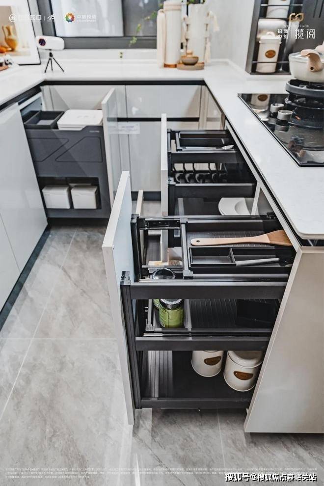 招商中旅揽阅(售楼处)官方网站-中旅揽阅销售中心(营销中心)-招商楼盘欢迎您-小区环境-户型-价格-地址-周边配套-售楼处电话-交房时间(图17)