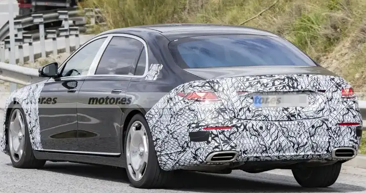 迈巴赫S级中期改款前瞻(图3)