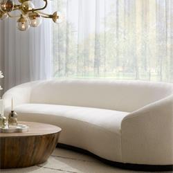 欧派家居:“大家居”战略转型阵痛千亿市值缩水背后