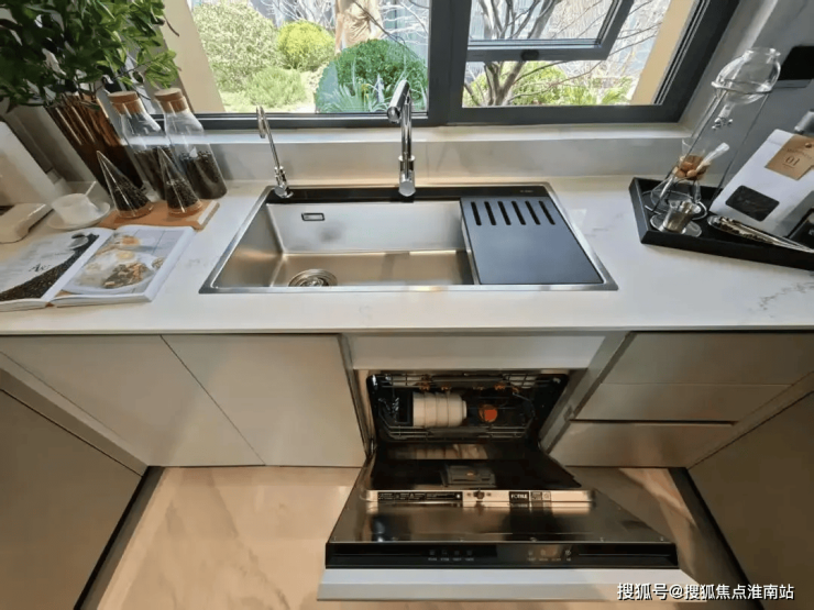 中环铂樾(2026年首发)中环铂樾(售楼处电话_来电预约看房_)楼盘详情 - 环境 - 户型价格地址地铁配套电话(图7)