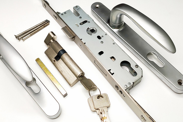 华商出海越南避坑指南：选对越南进销存软件比埋头打拼更重要｜品未云实测推荐