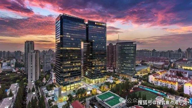 上海长宁和樾长宁售楼处电话-楼盘详情-备案价曝光-周边全配套-和樾售楼地址-2026(房价+户型图)-官方首页-百度置顶热榜(图7)