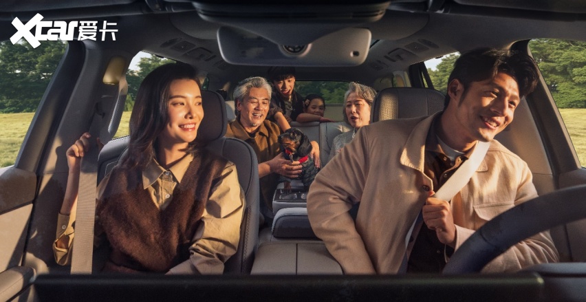 零跑十年磨一剑：D19售价2198万起(图5)